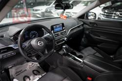 نيسان ألتيما